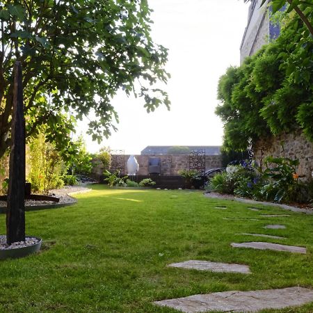 Le 27- Boutique B&B Dinan Dış mekan fotoğraf